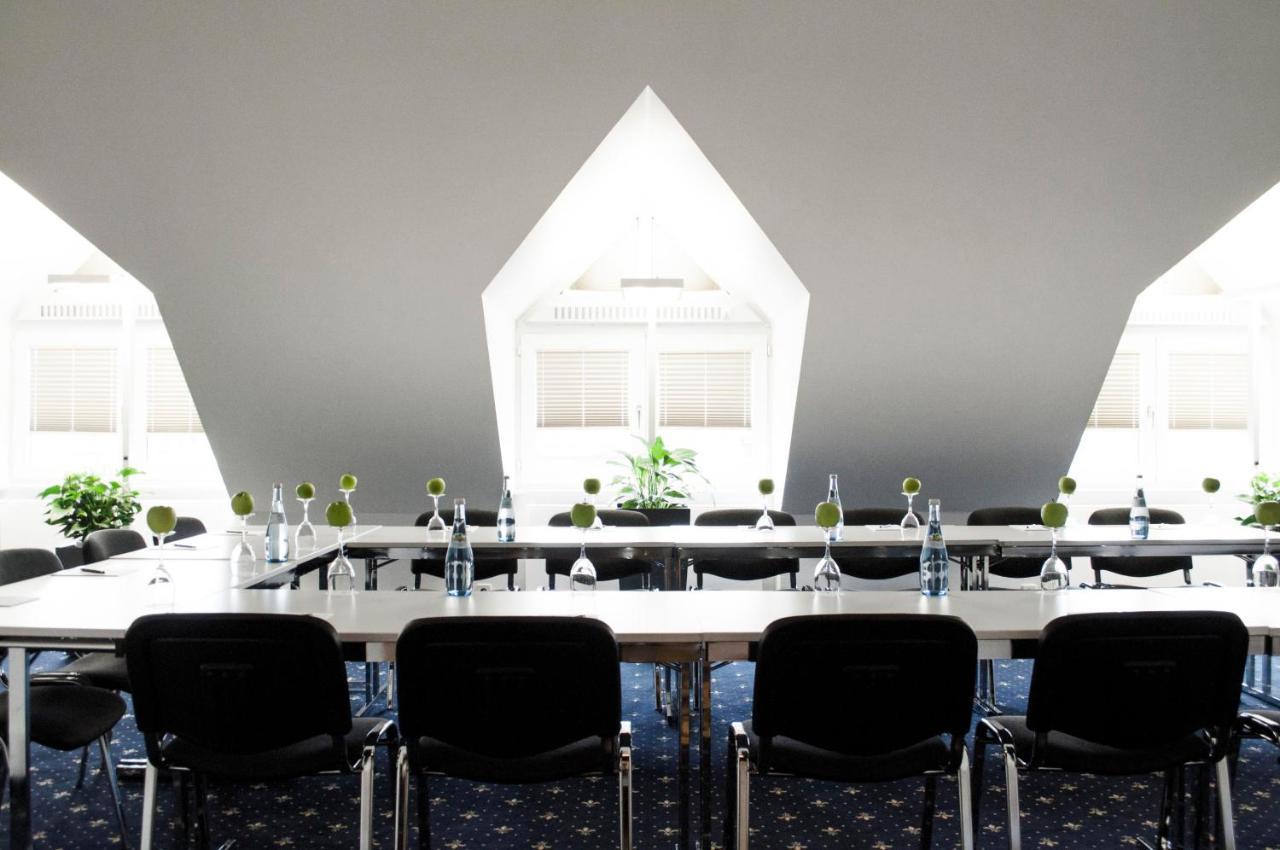 Arkade Hotel Am Theater Heilbronn Extérieur photo